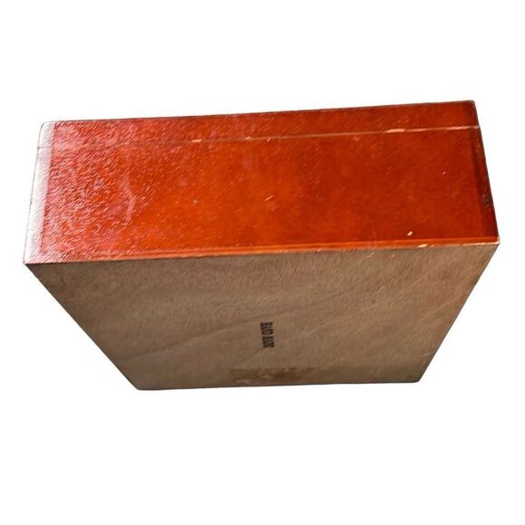 John Bull Brown Hand Made "Sir Winston" Prime Minister Cigar Storage Box 8x9 - Picture 8 of 11